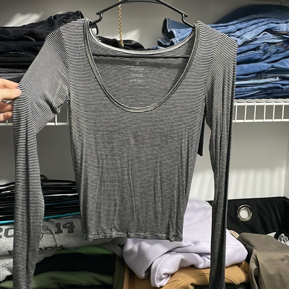 American eagle tshirt